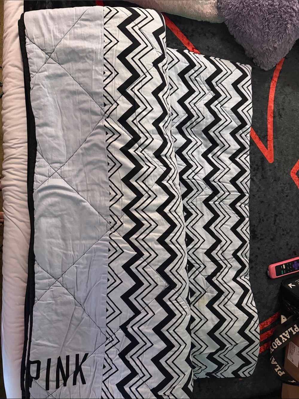 PINK Victoria's Secret Black & White Chevron Quilted Comforter